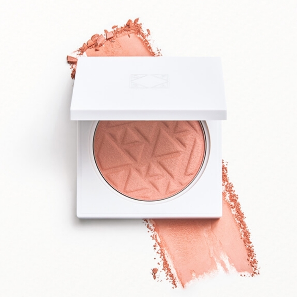 NWT BLUSH
